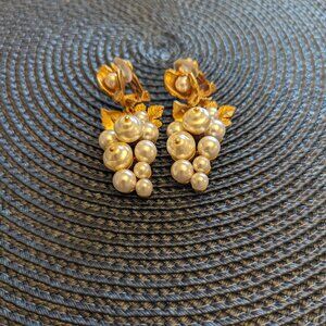 Oscar De La Renta Baroque Pearl Earrings (Clip Backs)